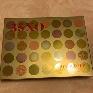 Morphe 35 XO Natural Flirt eyeshadow